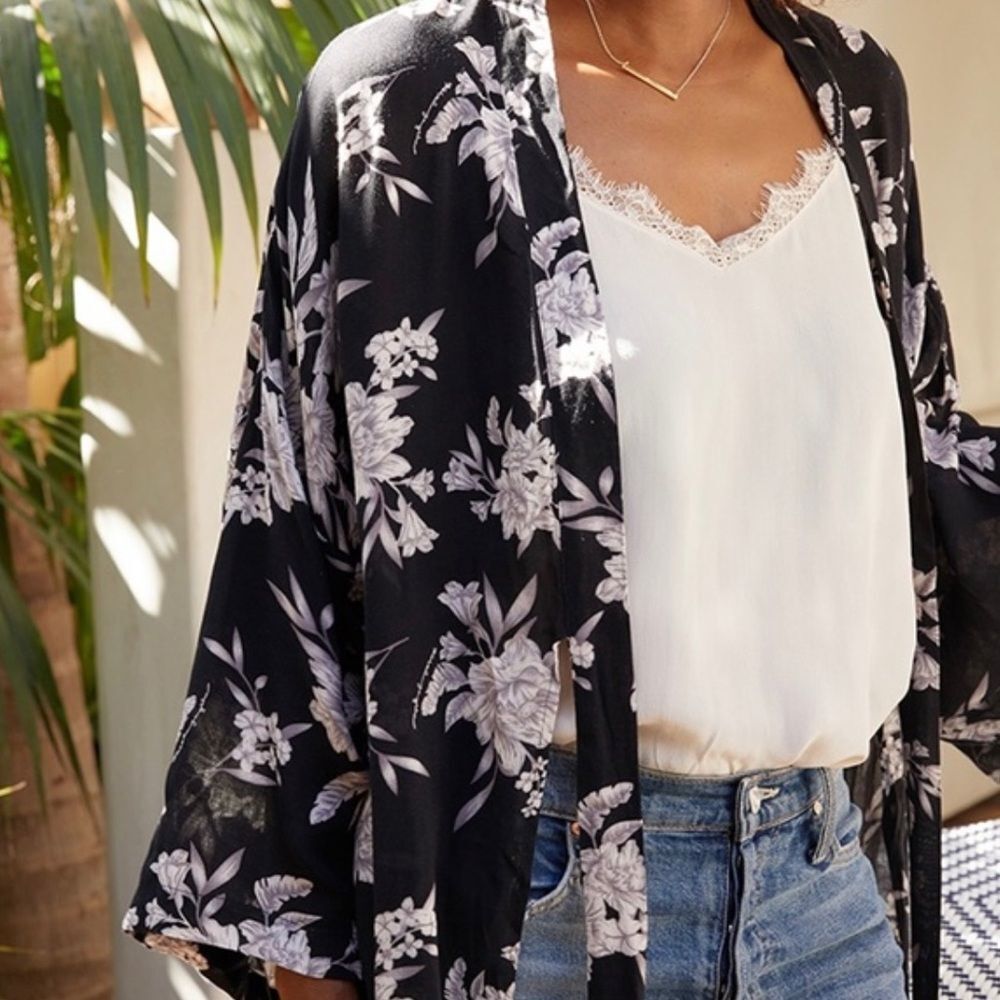 Spiritual Gangster Maya Black Floral Print Kimono - Picture 2 of 7